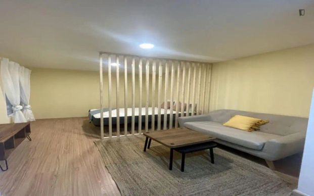 Estudio de alquiler en Campamento - Foto 1