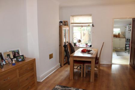 2 bedroom house to rent - Photo 3