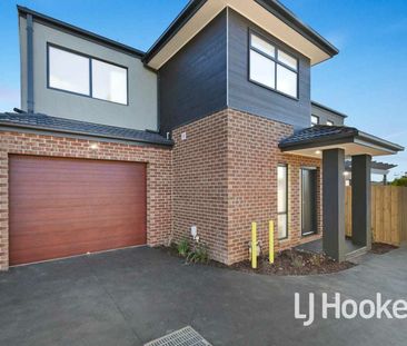 2/45 Highland Avenue, Hampton Park VIC - Photo 1