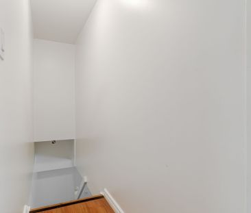 For Lease - 254 Eileen Avenue, Toronto, Ontario - Photo 2