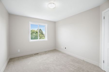 For Lease - 1023 Devonshire Avenue Unit# 25, Woodstock, Ontario - Photo 5