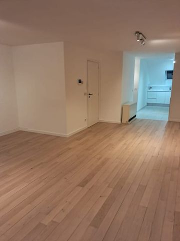 Appartement te huur - Photo 2