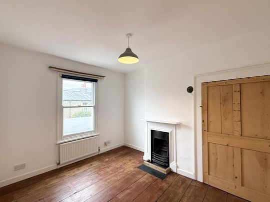 3 bedroom terraced house to rent - Photo 1
