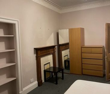 3 Bed Flat, Millar Crescent, EH10 - Photo 4