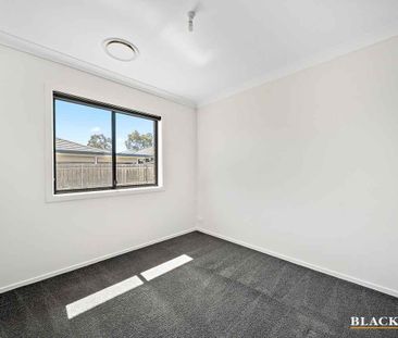 Spacious, Stylish & Designed for Modern Family Living - Photo 5