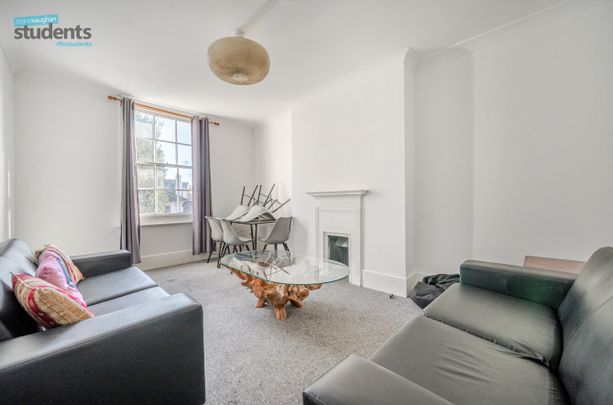 5 bedroom terraced house to rent - Photo 1