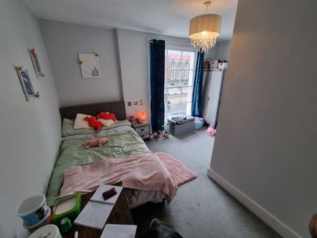 3 Bed Student Accommodation - Photo 2