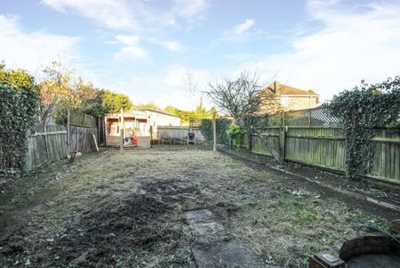 3 bedroom semi-detached house to rent - Photo 5