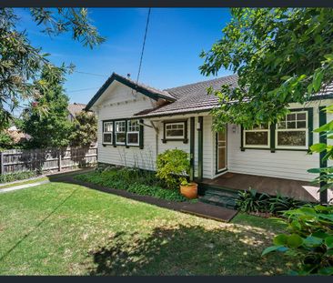 59 Littlewood Street, Hampton, Vic 3188 - Photo 3