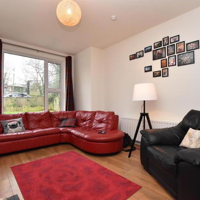 1b, 422 Beersbridge Road, Belfast, BT5 5EB - Photo 1