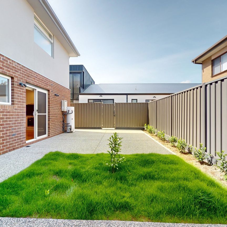 Sanctuary Of Streamlined Space and Style - Photo 1