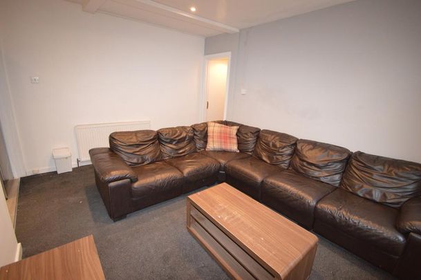 6 bedroom apartment to rent - Photo 1