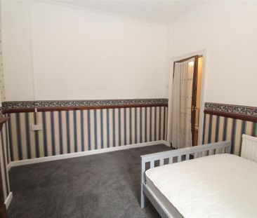 4 bedroom house to rent - Photo 3