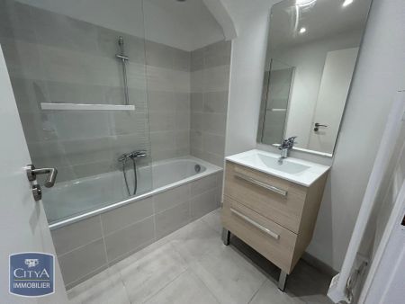 Appartement à louer 3 pièces 59.3m² - Photo 2