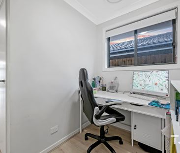 Modern Four Bedroom Home - Photo 6