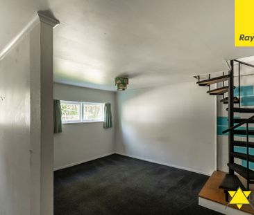 A Peaceful Retreat in the Heart of Huia - Photo 2