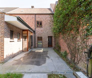 Ruime gezinswoning in het hart van Ardooie! - Photo 2