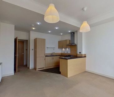 2 bedroom apartment to rent - Photo 5
