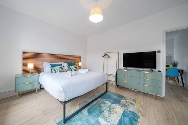 2 bedroom flat to rent - Photo 1