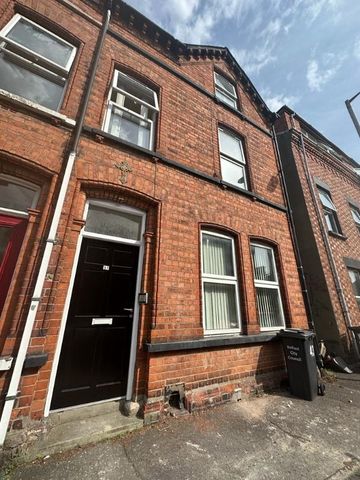 37A Wellesley Ave, Belfast BT9 6DG - Photo 2