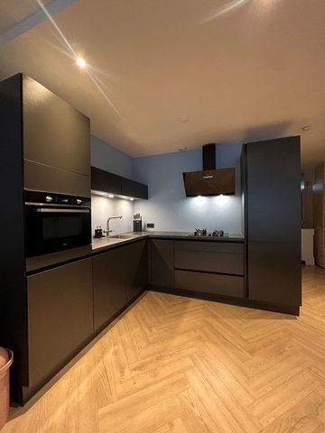 Te huur: Appartement Sint-Jacobsplaats in Rotterdam - Photo 3