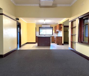 Charming Semi-Rural Retreat - Photo 5