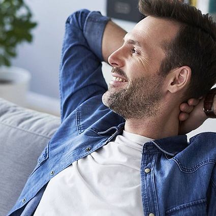 Einziehen u. Wohlfühlen – Modernisierte Wohnung mit Charme - Photo 1