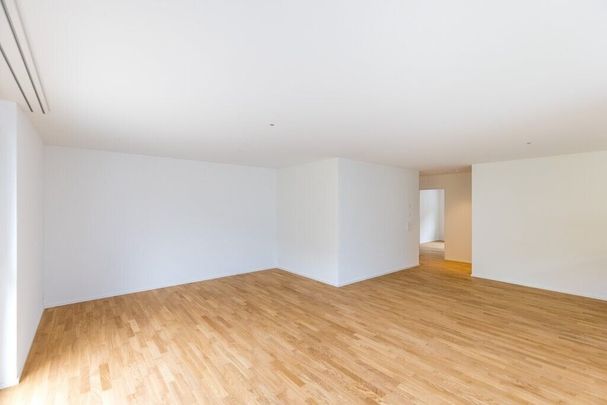 Living in the countryside - Photo 1