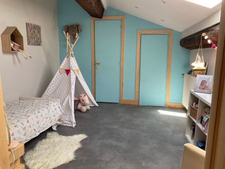 Location Appartement 7 pièces 186m² LYON 5ème - Photo 5