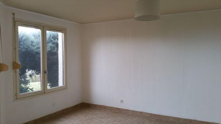 Location Appartement 2 pièces 41m² PRIVAS 07000 - Photo 5