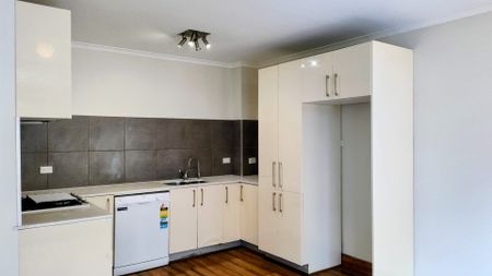 1/618-620 Sydney Road, Coburg, VIC 3058 - Photo 3