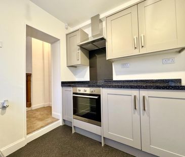 2 bedroom House To Let - Photo 5