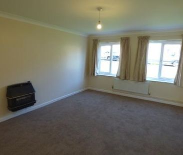 4 bedroom detached house to rent - Photo 1