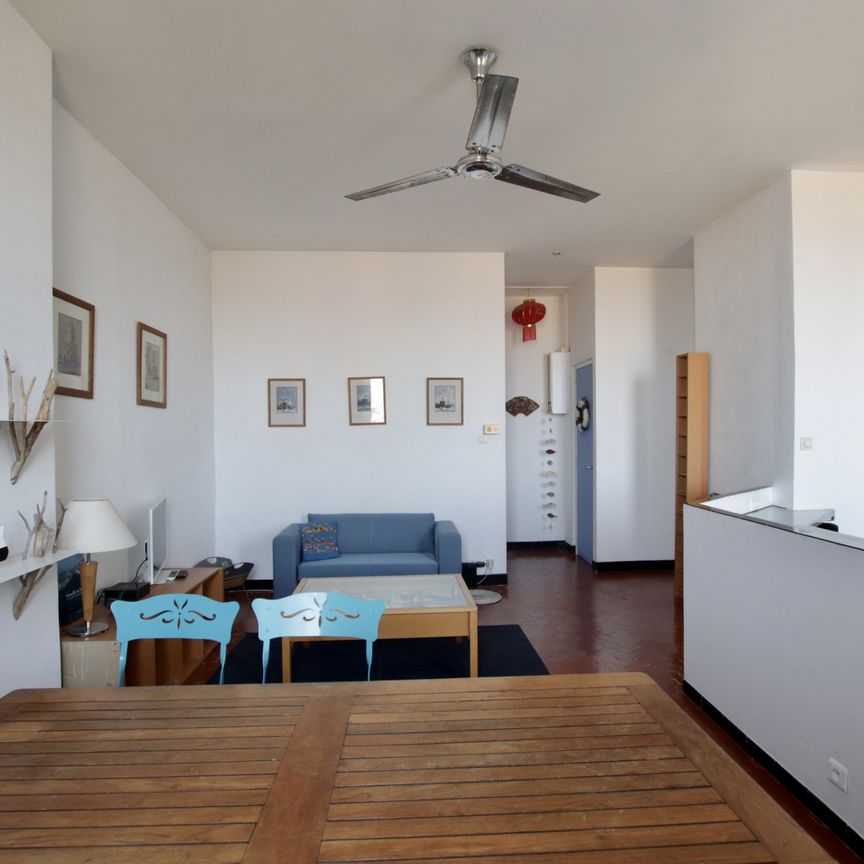 Location Appartement 2 pièces 58m² MARSEILLE 7ème - Photo 1