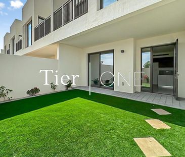 Landscaped | Single Row | March - Photo 2