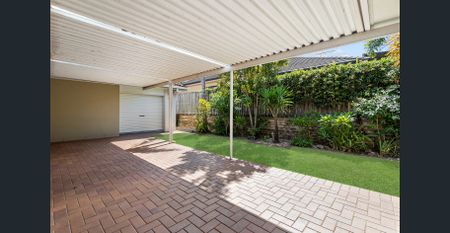 Spacious Low-Set 4 Bedroom Family Home - Photo 5