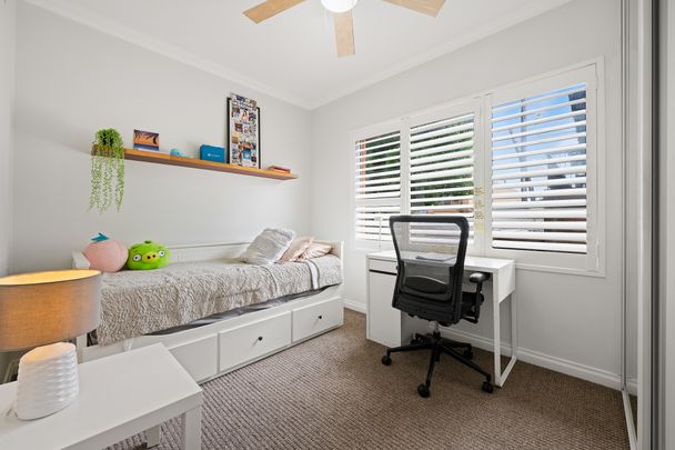 2/1 Queens Road, Brighton-Le-Sands NSW 2216 - Apartment For Rent | Domain - Photo 1