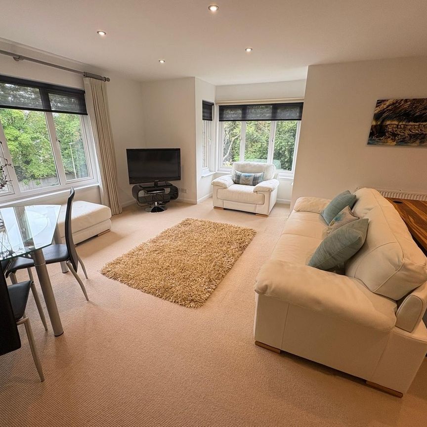 Woodlands Crescent, Aberdeen - Photo 1