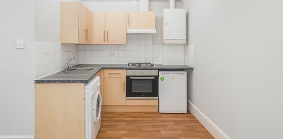 1 Bed Flat, Camberwell Road, SE5 - Photo 2