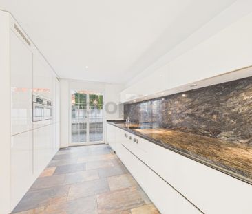 Modern 5.5-room duplex house in Würenlos - Photo 1