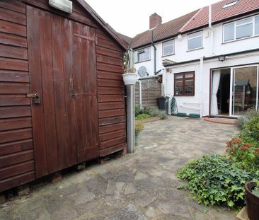 3 bedroom terraced house to rent - Photo 5