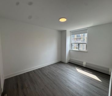 For Lease - 135 Tyndall Avenue Unit# 0521, Toronto, Ontario - Photo 5