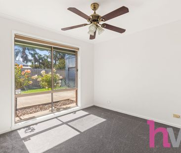 Family friendly home with Large Shed! - Photo 3