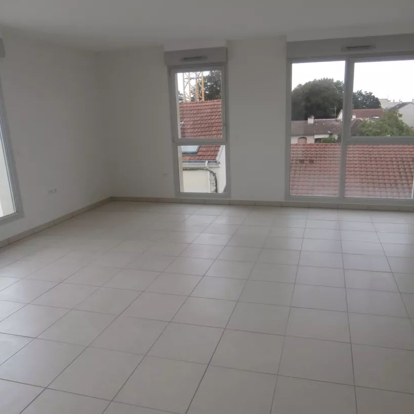 Location appartement T5 89.70m² à Reims (51100) - Photo 1