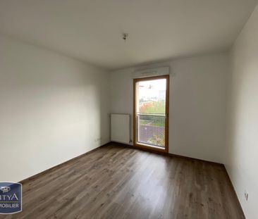 Location Appartement 3 pièces 67m² BRON 69500 - Photo 2