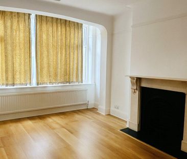 3 bedroom terraced house to rent - Photo 2