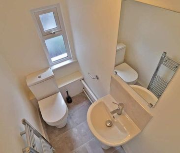 Hurst Grove, Bedford, MK40 - Photo 4