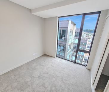 Welcome to this sub-penthouse in the brand new Pinnacle Apartments - Photo 5