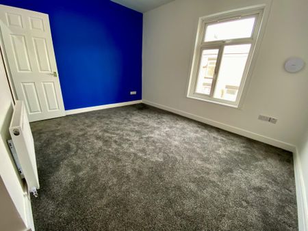 Dunstan Street, Bolton - Photo 3