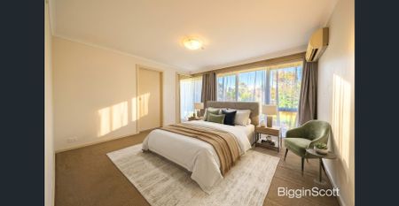 Spacious Family Living in a Quiet Court Location - Photo 2